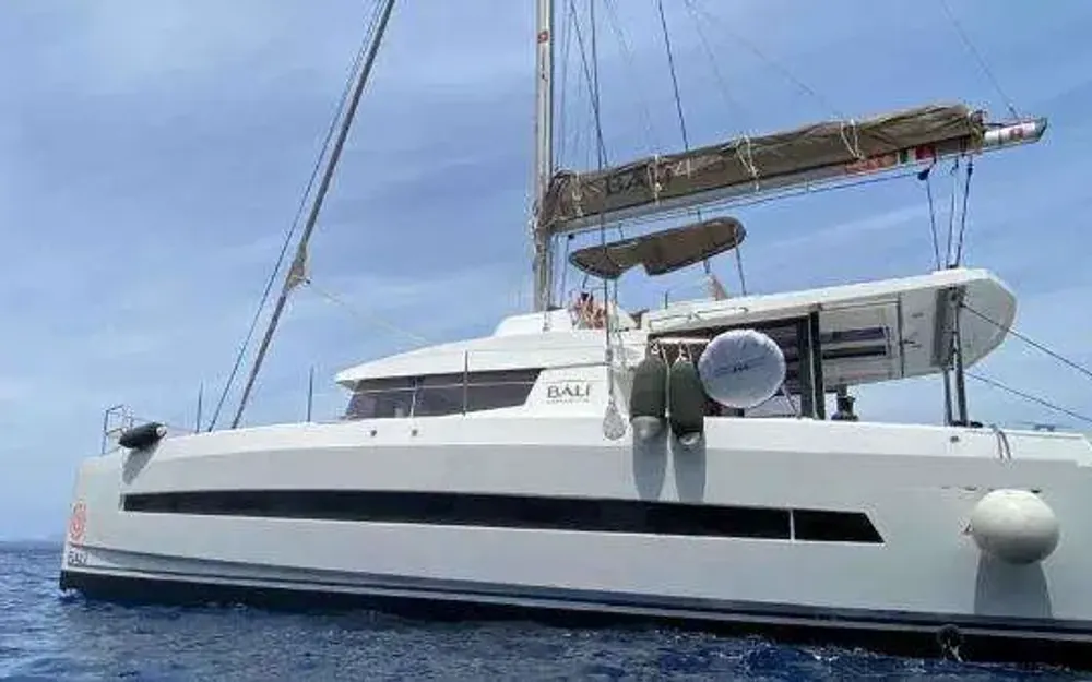 slider 5 Bali Catamarans Bali 4.3