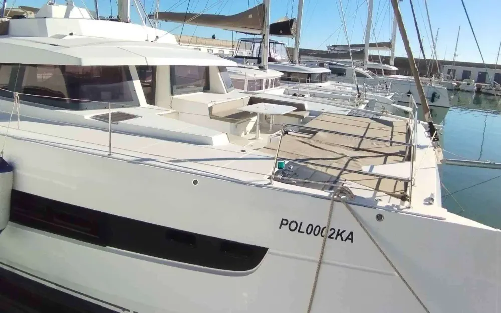 slider 16 Bali Catamarans Bali 5.4