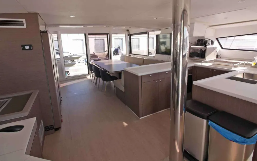 slider 19 Bali Catamarans Bali 5.4