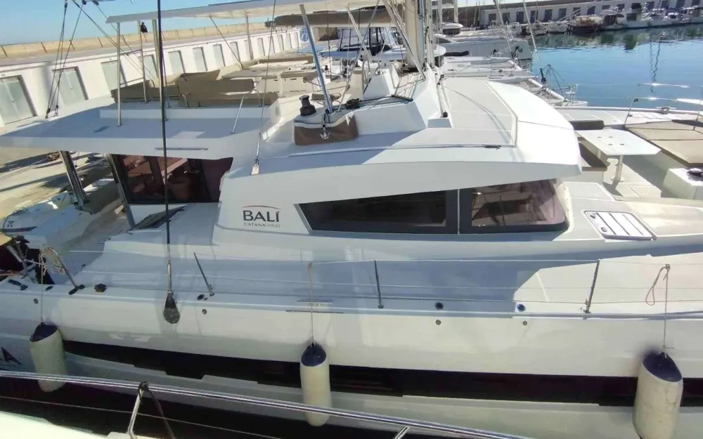 slider 22 Bali Catamarans Bali 5.4