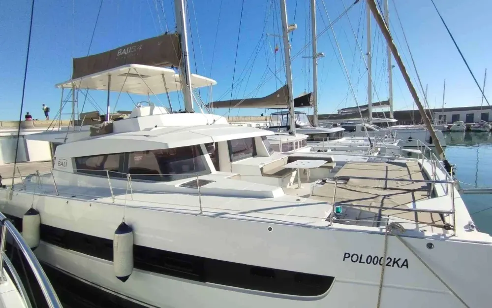 slider 7 Bali Catamarans Bali 5.4