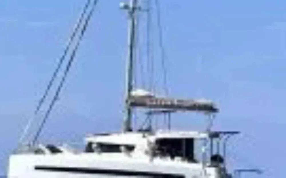 slider 0 Bali Catamarans Bali 4.1