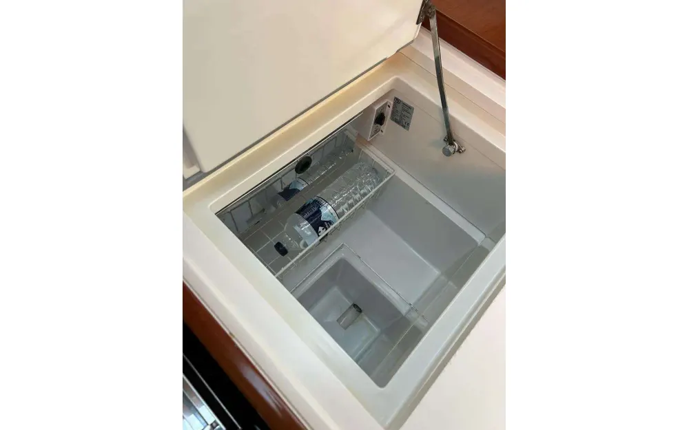 slider 11 Beneteau Oceanis 46