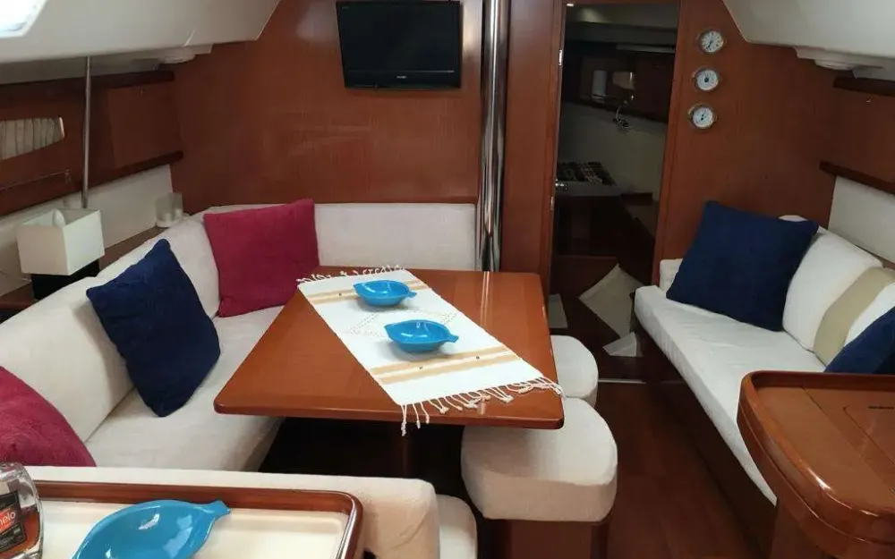 slider 27 Beneteau Oceanis 46