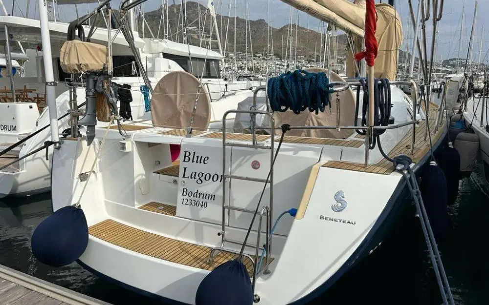 slider 8 Beneteau Oceanis 46