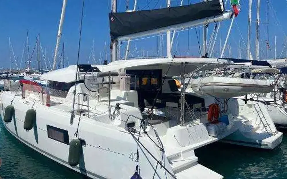 slider 10 Lagoon  42