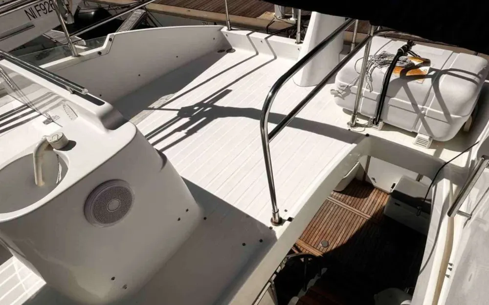 slider 5 Beneteau Antares 13.80