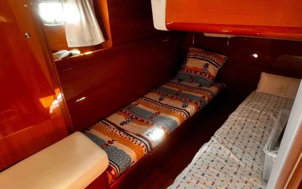 slider 8 Beneteau Antares 13.80