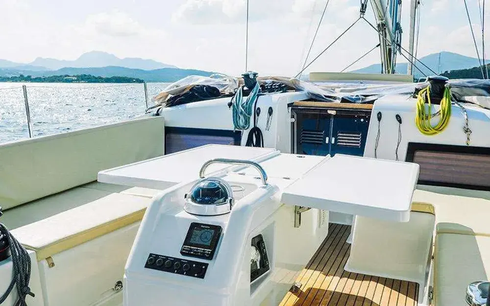 slider 12 Jeanneau Sun Odyssey 490