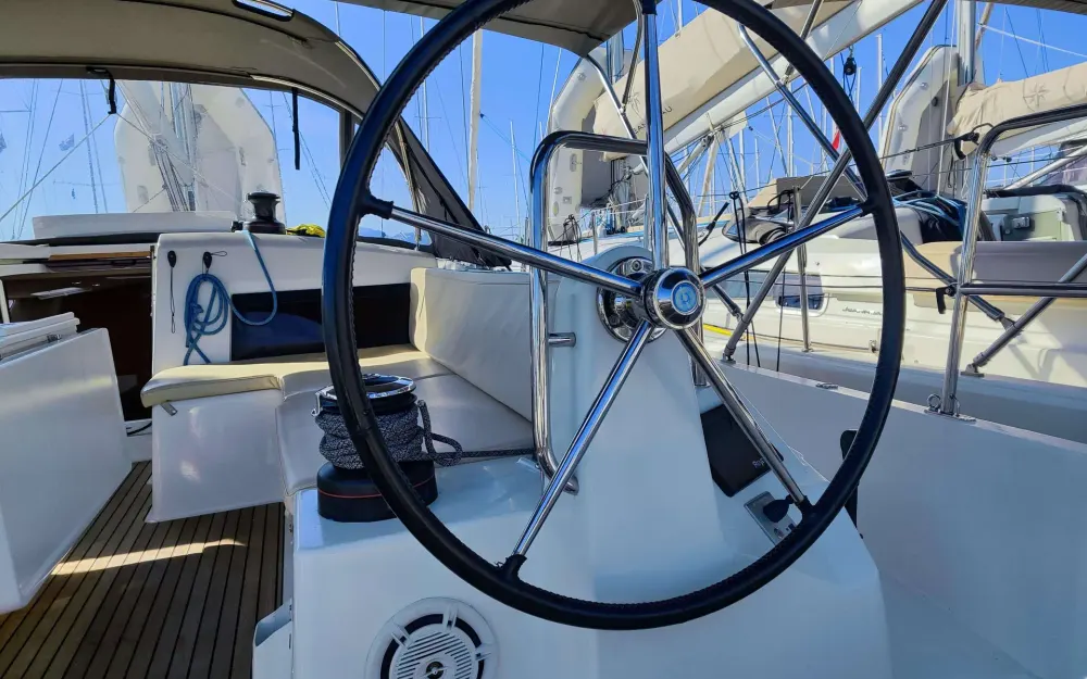 slider 8 Jeanneau Sun Odyssey 490