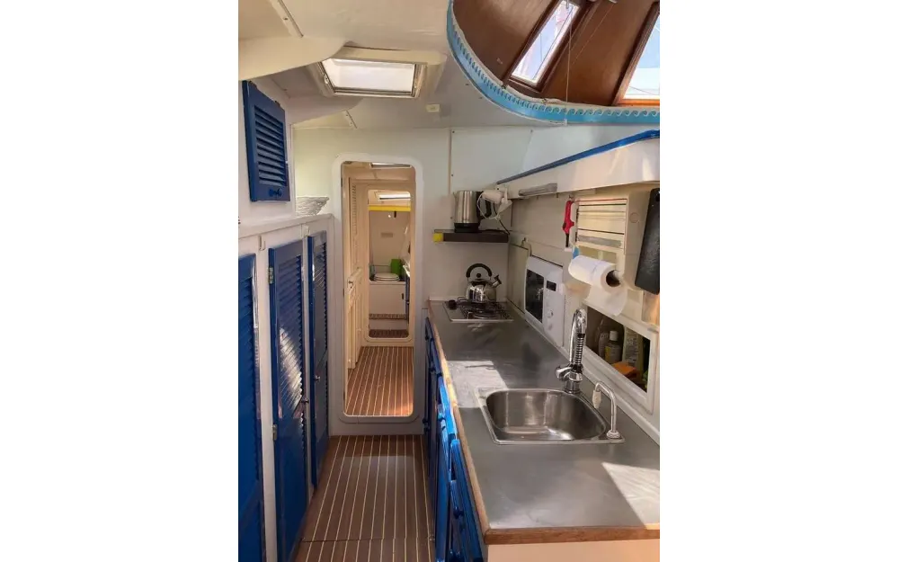 slider 14 Custom Catamaran