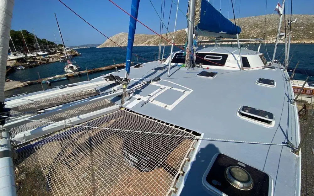 slider 27 Custom Catamaran