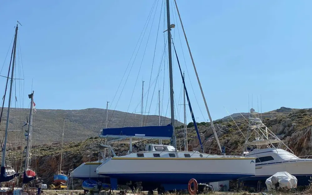 slider 35 Custom Catamaran