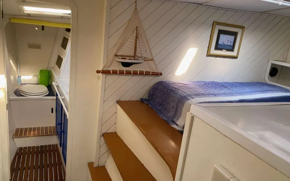 slider 39 Custom Catamaran