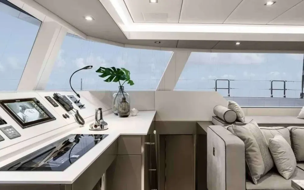 slider 3 Sunreef Yachts Sunreef 50