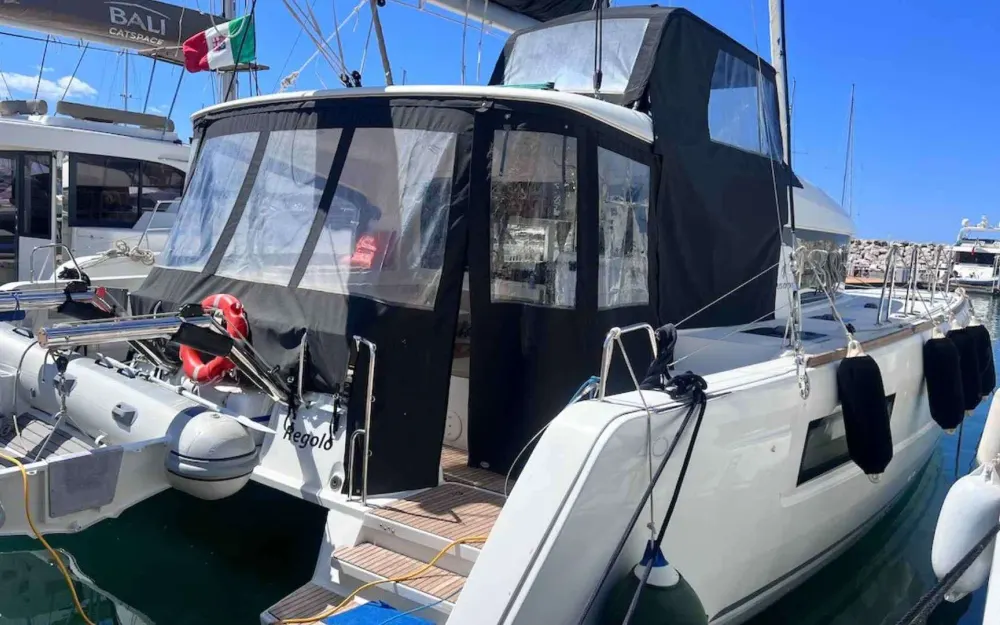 slider 11 Lagoon  40