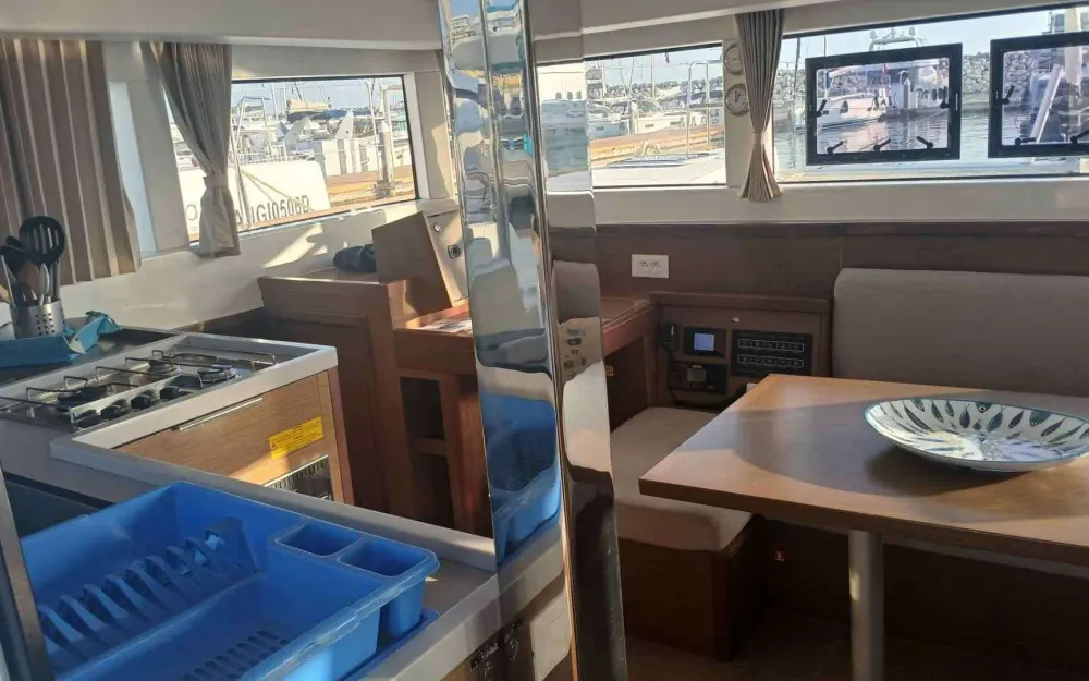 slider 29 Lagoon  40