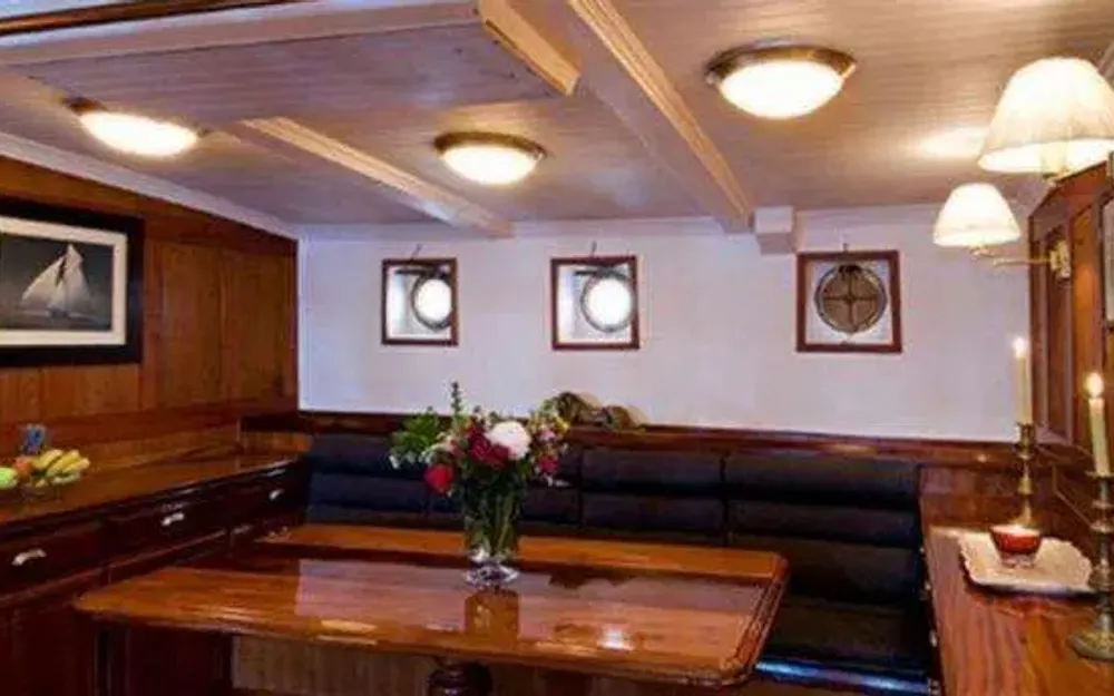 slider 38 Custom Schooner