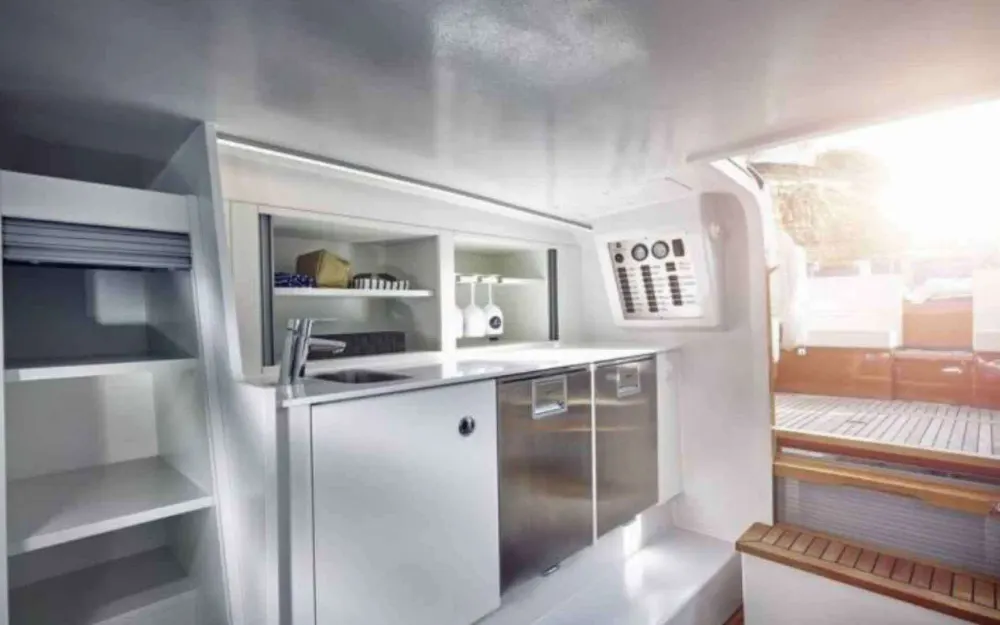 slider 9 Frauscher  1017 GT