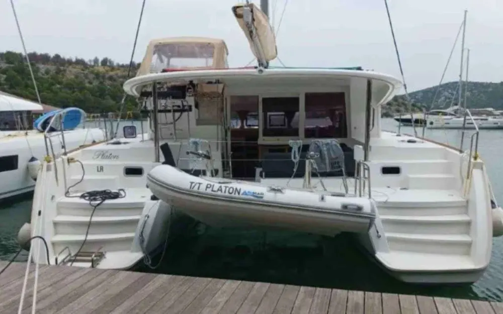 slider 8 Lagoon  400 S2