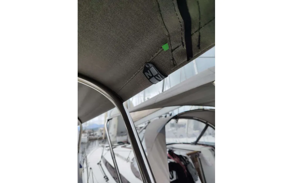 slider 12 Jeanneau Sun Odyssey 490