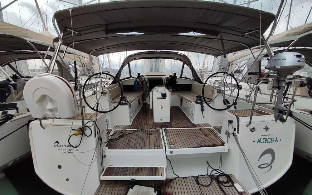 slider 3 Jeanneau Sun Odyssey 490