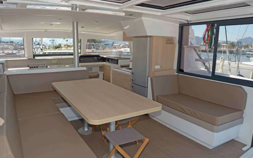 slider 12 Bali Catamarans Bali 4.1