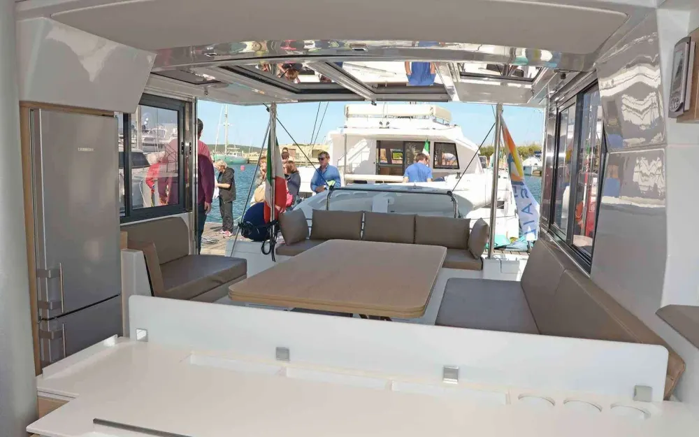 slider 1 Bali Catamarans Bali 4.1