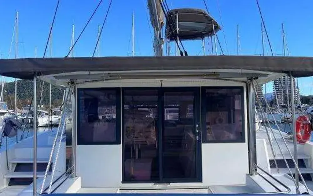 slider 12 Bali Catamarans Bali 4.3