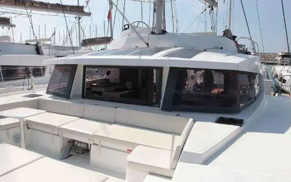 slider 2 Bali Catamarans Bali 4.3
