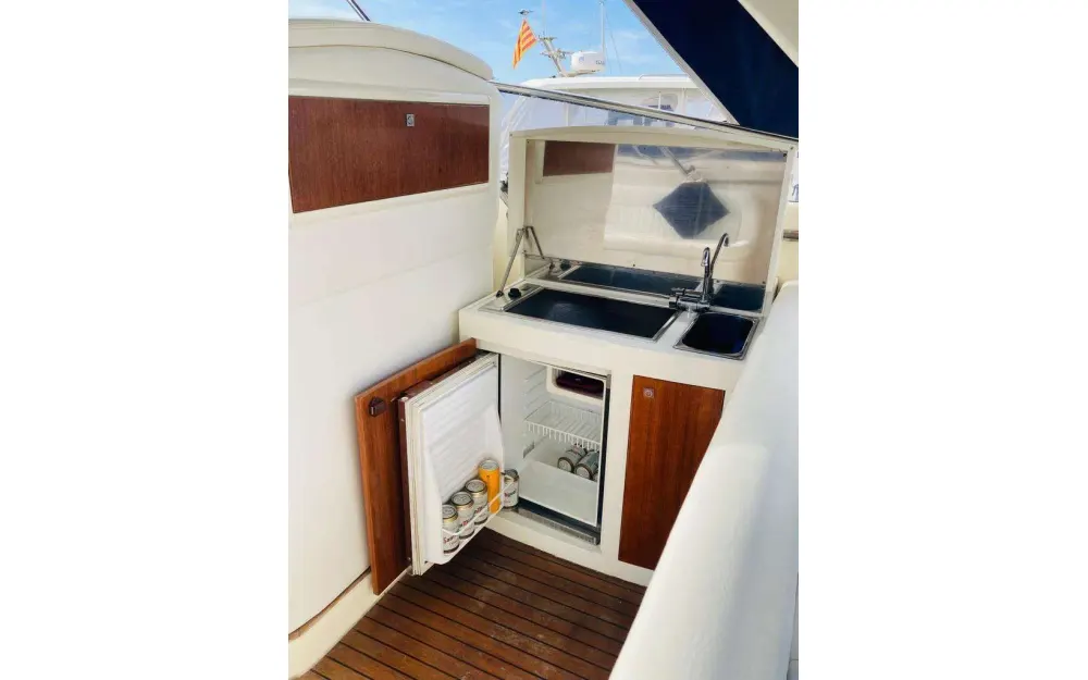 slider 1 Airon Marine  425