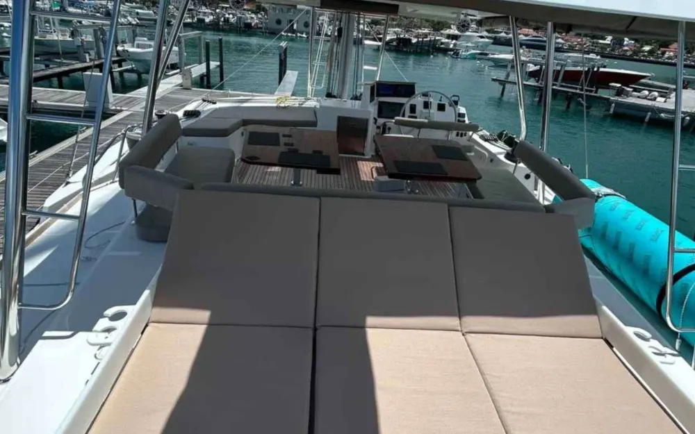 slider 24 Bali Catamarans Bali 5.4