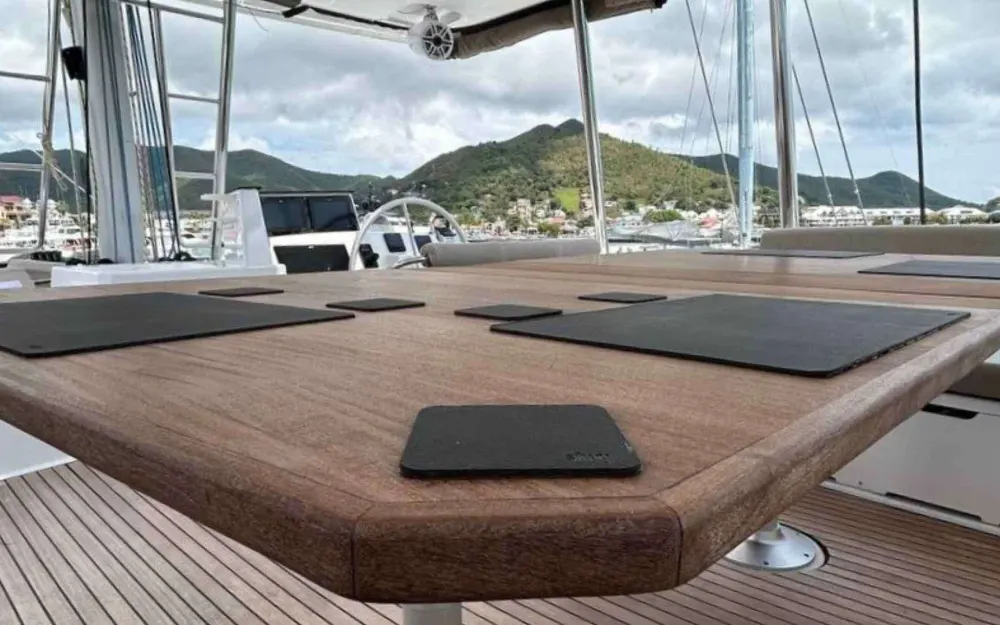 slider 32 Bali Catamarans Bali 5.4