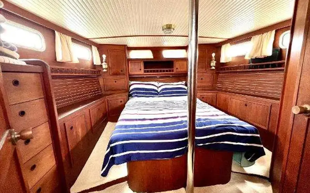 slider 17 Siltala Yachts Nauticat 44