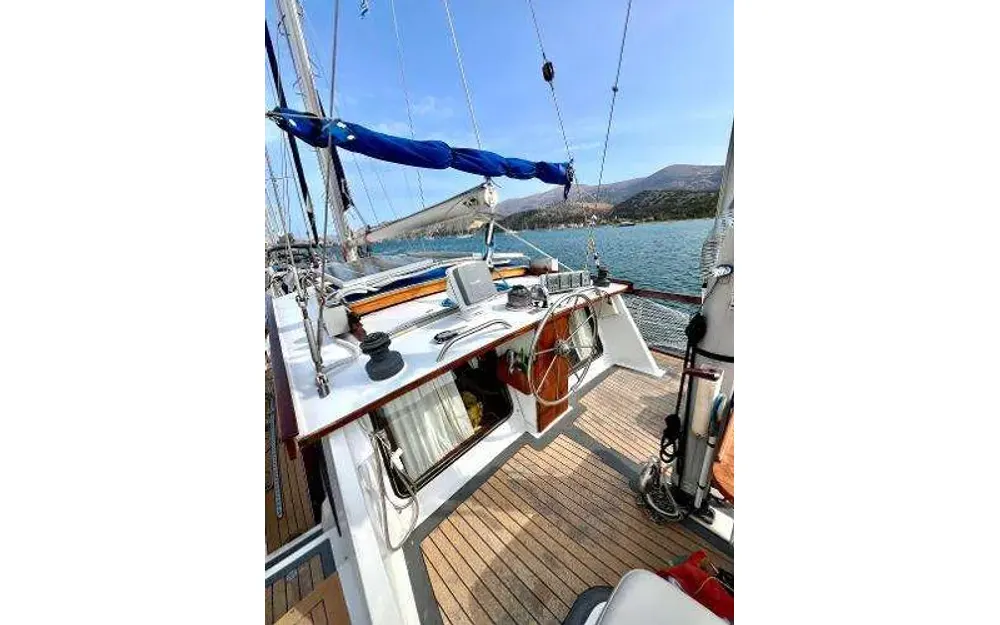 slider 7 Siltala Yachts Nauticat 44