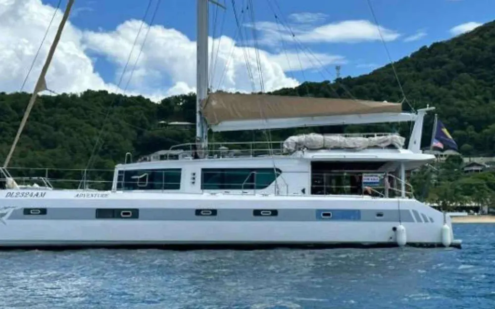 slider 5 Squalt Marine International CK64
