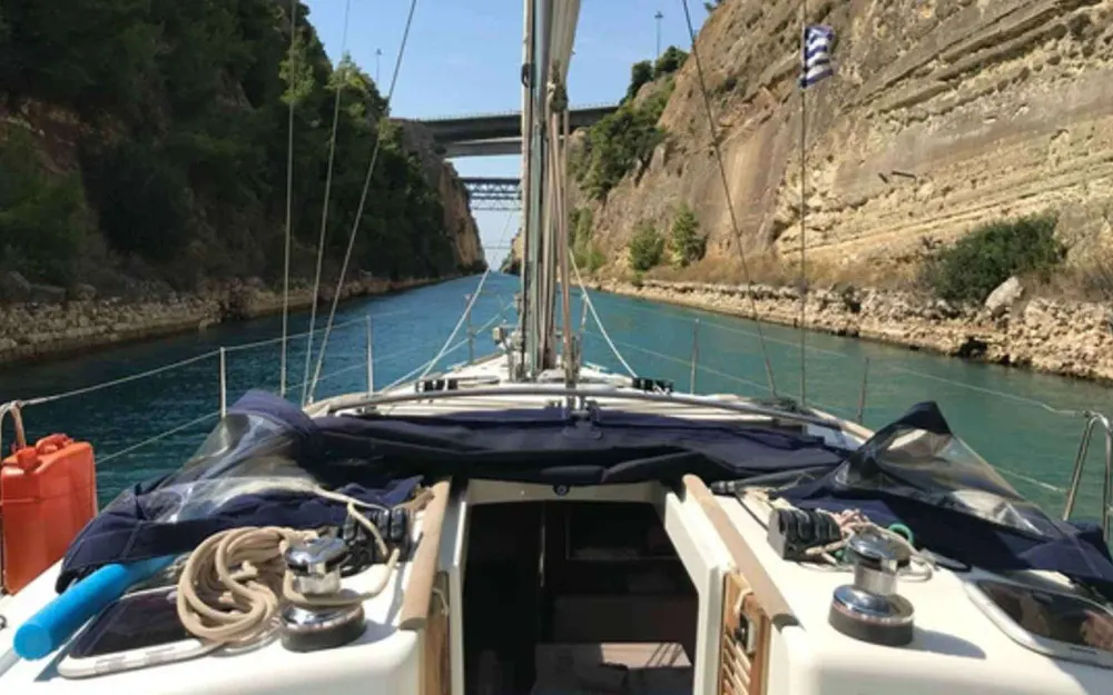 slider 28 Beneteau Oceanis 43
