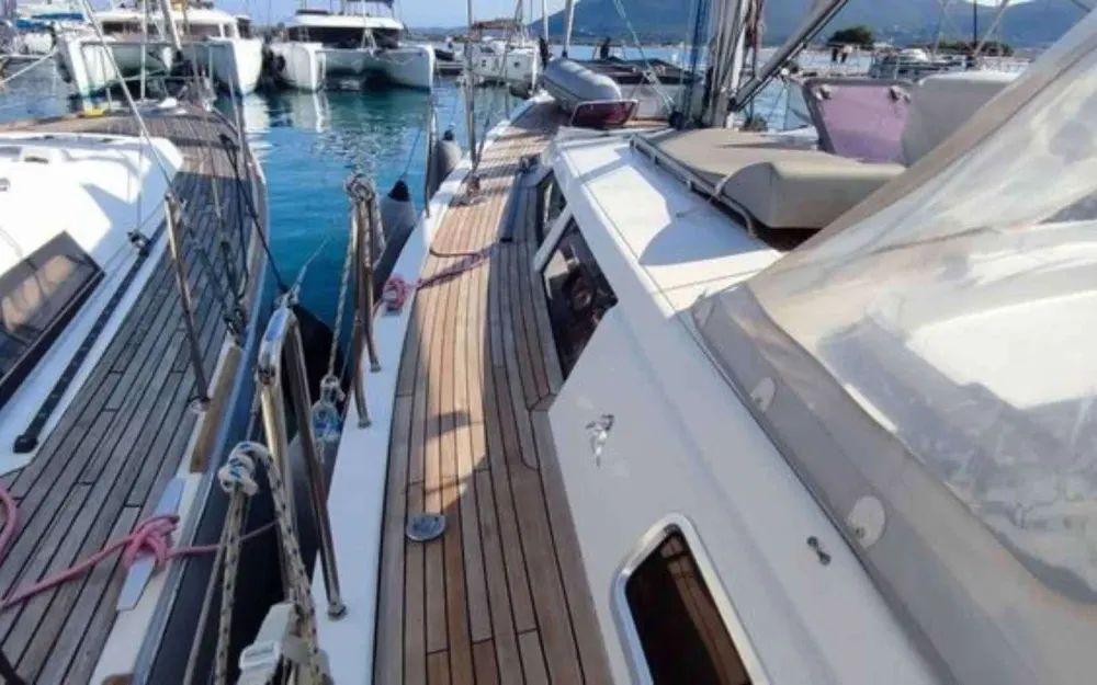 slider 11 Hanse  470