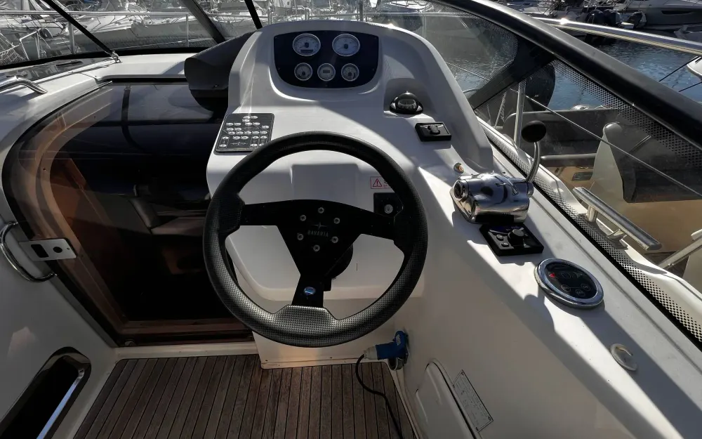 slider 6 Bavaria Sport 28