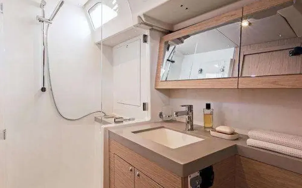 slider 13 Beneteau Oceanis 51.1