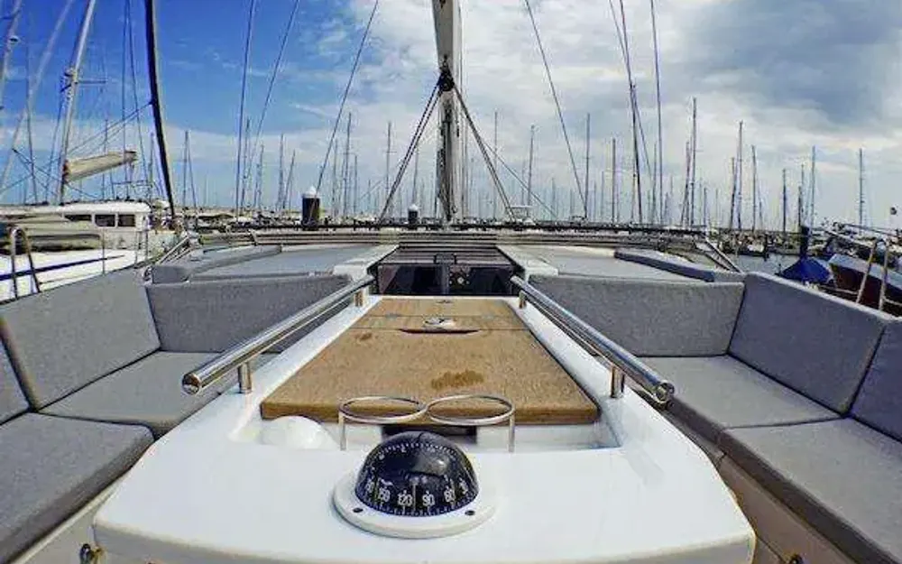 slider 25 Beneteau Oceanis 51.1
