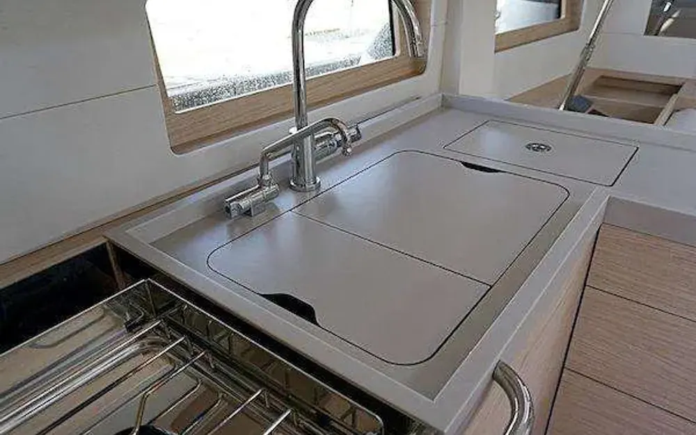 slider 30 Beneteau Oceanis 51.1