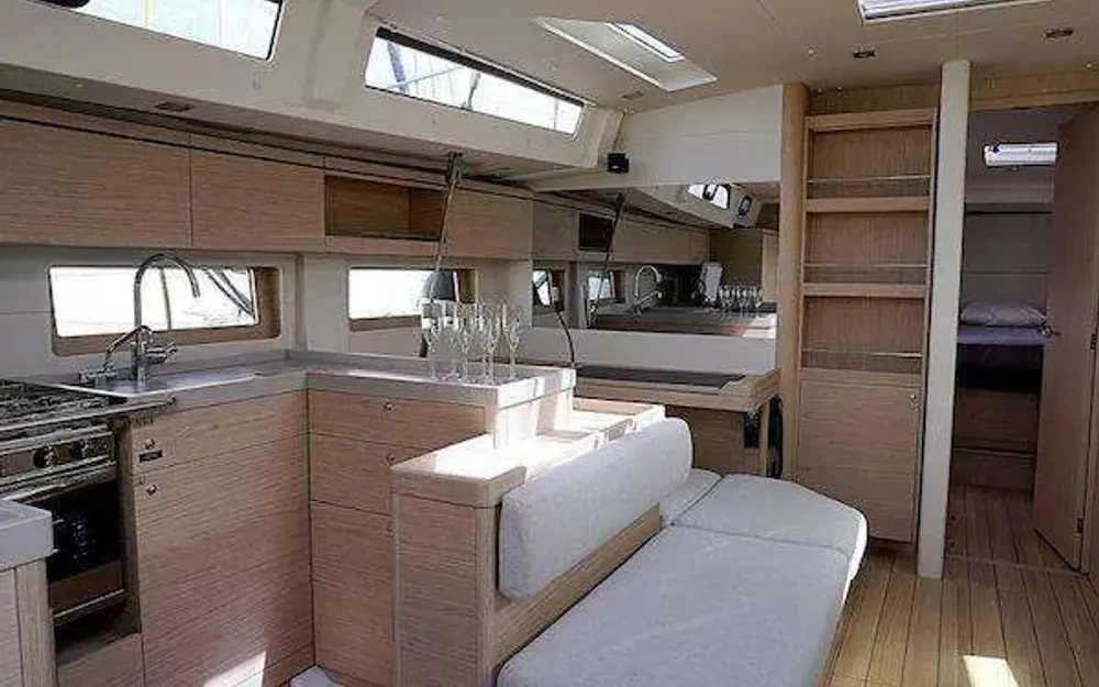 slider 35 Beneteau Oceanis 51.1