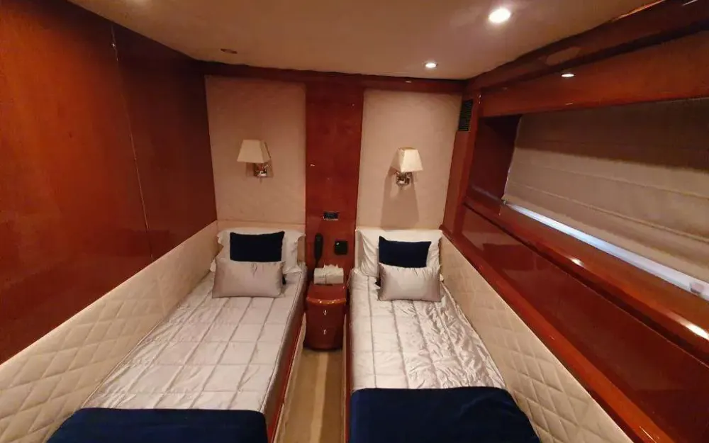 slider 14 Princess  23 M
