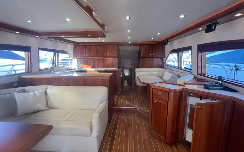 slider 26 Bertram  630