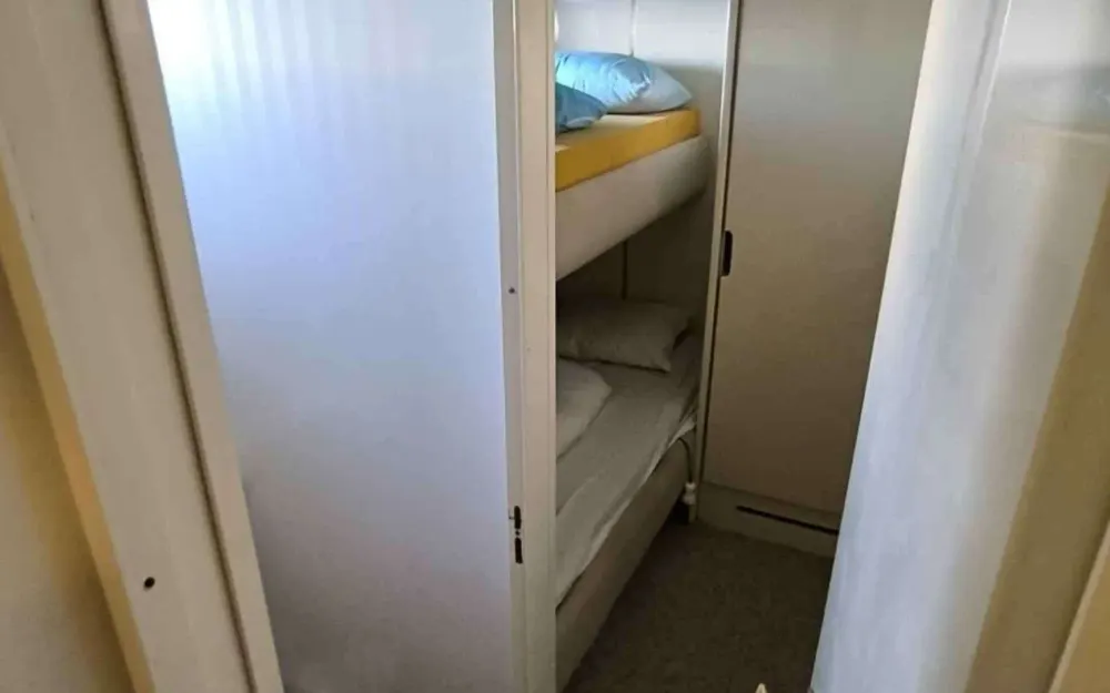 slider 37 Falcon  73