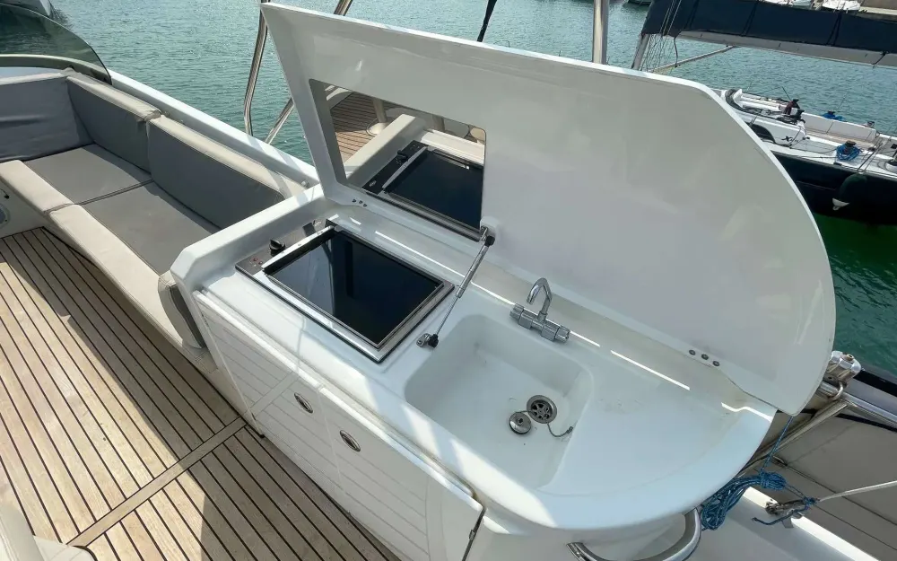 slider 20 Beneteau Swift Trawler 44