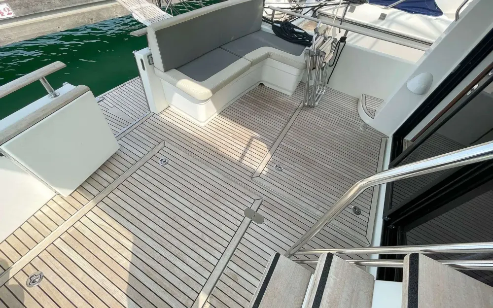 slider 24 Beneteau Swift Trawler 44