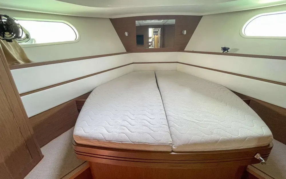slider 34 Beneteau Swift Trawler 44