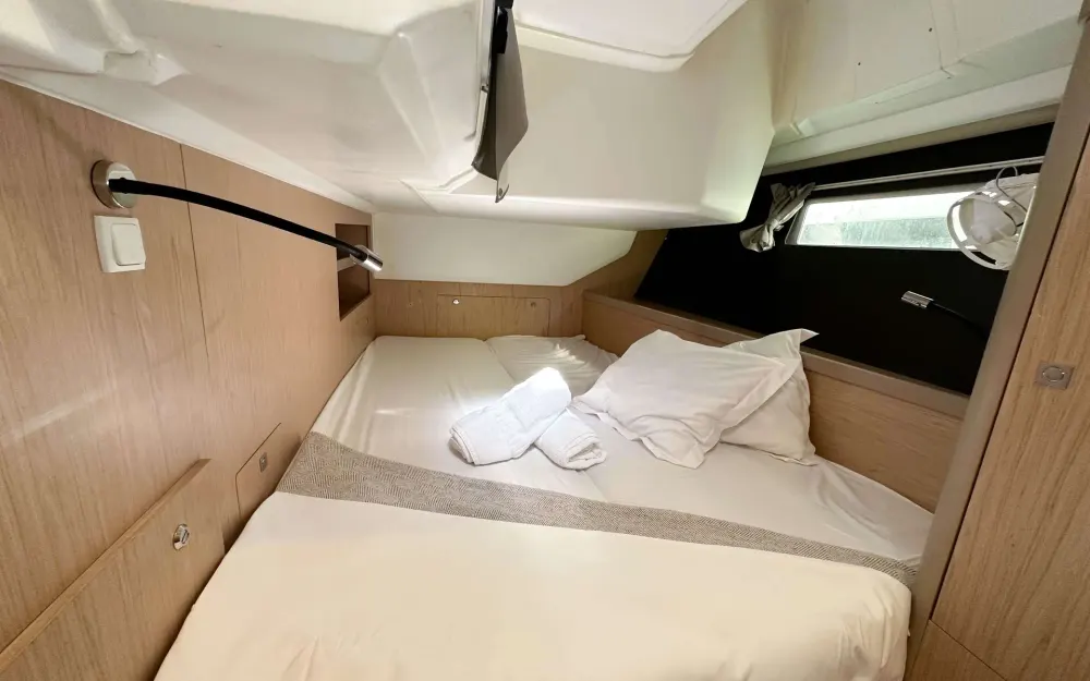 slider 16 Beneteau Oceanis 45